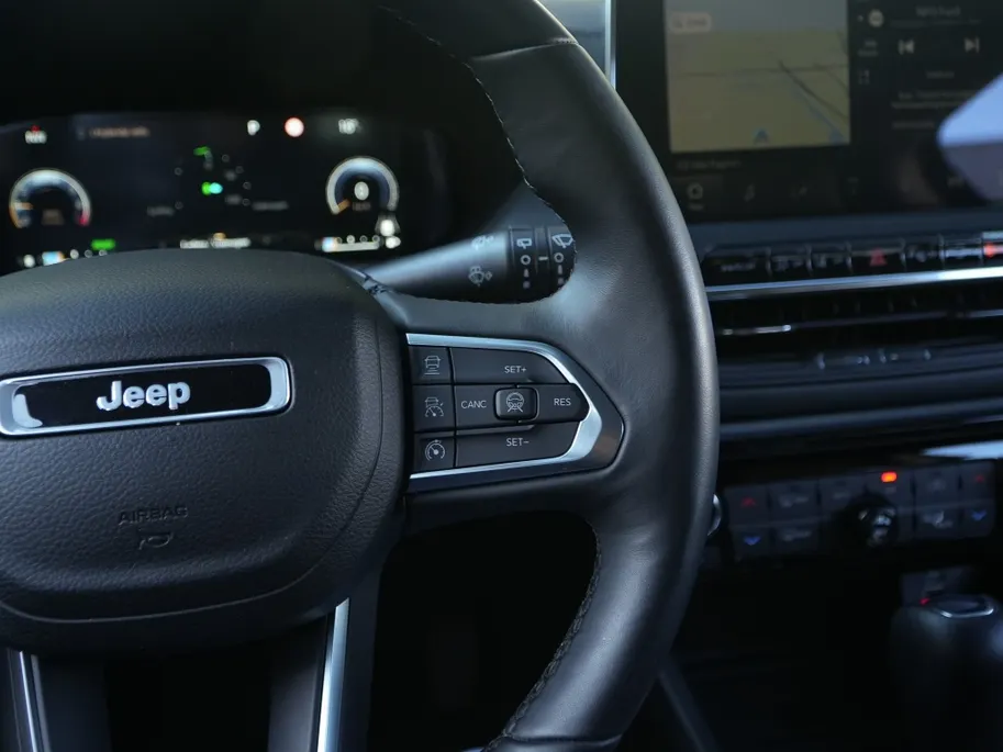 Jeep Compass 1.5T e-Hybrid 130 PK S | Leder | Winter | Camera | LED | 19'