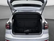Volkswagen T-Cross 1.0 TSI 110pk R-Line · Apple/Android Car Play · P-Sensoren · Navigatie · Virtual Cockpit · 18'' Inch ·
