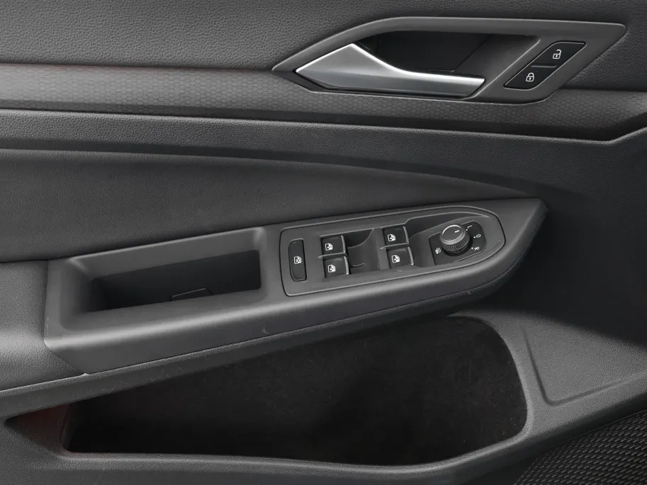 Volkswagen Golf 2.0 TSI 245pk DSG GTI · Panoramadak · Camera · Harman Kardon Sound · Matrix LED · Leder Vienna · Alarmklasse 3 · Elek. Bestuurdersstoel + Geheugen ·