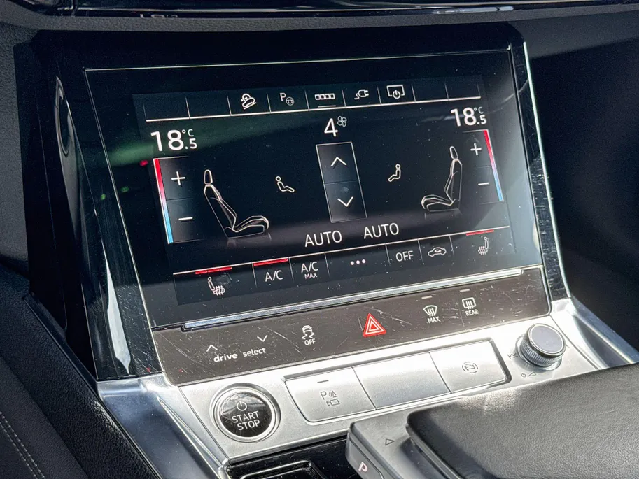 Audi e-tron 55 quattro S edition 95 kWh