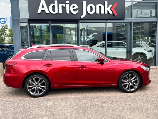 Mazda 6 Sportbreak 2.0 SkyActiv-G 165 Comfortplus Business AUTOMAAT | LEDER | Bose AUDIO | 19"LM VELGEN | STOEL- en STUURVERWARMING | STOEL VENTILATIE | APPLE VARPLAY /ANDROID AUTO |