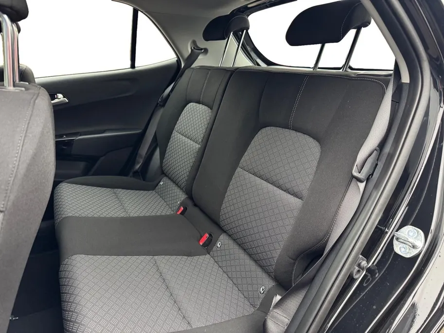 Kia Picanto 1.0 GDi DynamicLine | Demo | Direct Beschikbaar! | Navigatie | Airco | Cruise control | Camera | Apple Carplay / Android Auto |