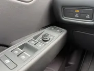 Volkswagen ID.3 Neo Life 50 kWh accu 170 PK Elektr. aandrijving ·  Comfort Pakket · Steunhaak voor fietsendrager, afneembaar · Zijruiten achter en achterruit getint ·