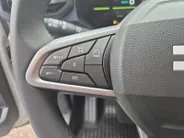 Dacia Duster 1.6 Hybrid 140 Journey | Verwarmde voorstoelen | Dodehoek detectie | Parkeersensoren voor & achter | Rondomzicht camera |