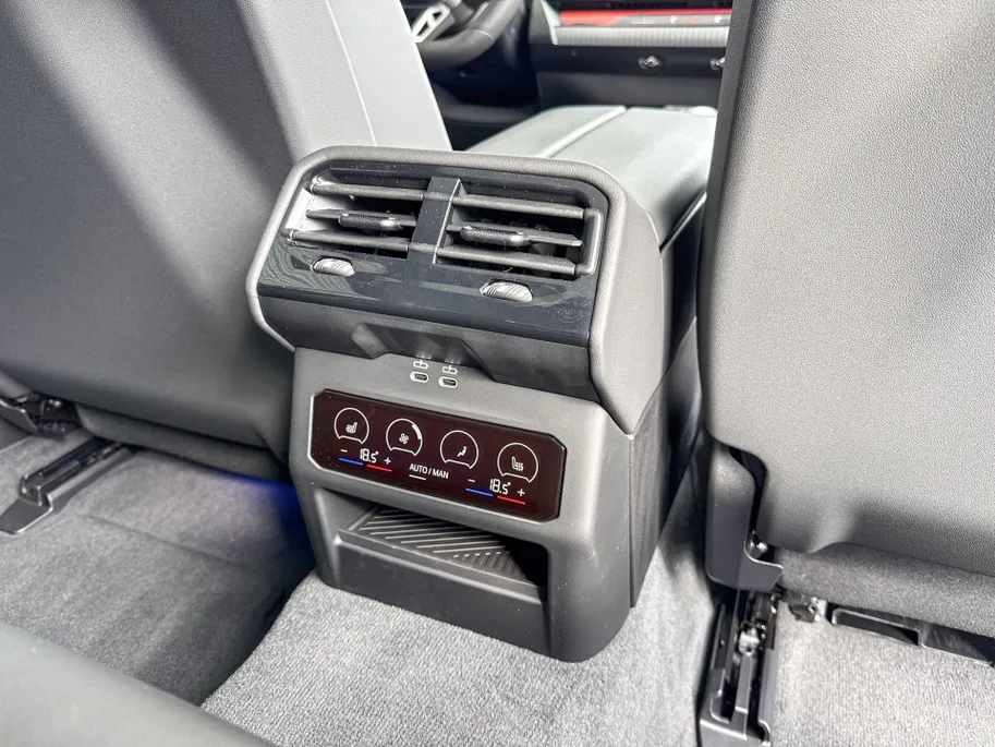 BMW i5 M60 xDrive 84 kWh