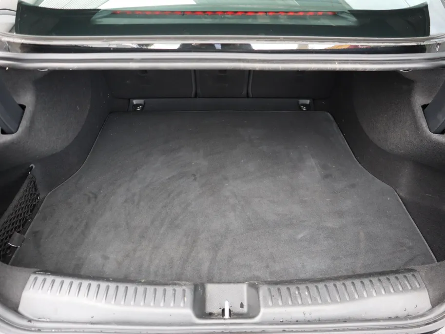 Mercedes-Benz CLA 200 Business Solution AMG