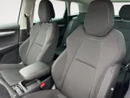 Škoda Karoq 1.5 TSI ACT Business Edition *Automaat*Navi via Carplay*Camera*Parkeersensoren*Climate Control*Keyless*Cruise Control*LM.Velgen*Zeer nette auto!