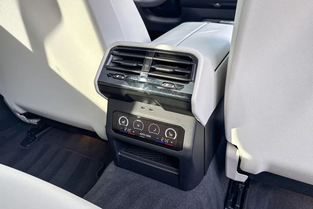BMW 5 Serie Touring 550e xDrive