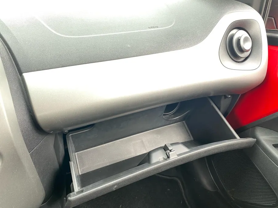 Citroën C1 1.0 e-VTi Feel | Airco | Stuurbediening | Bluetooth | Trekhaak | Elektrische Ramen | Cruise Control | 12 Maanden Bovag Garantie
