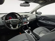 Kia Rio 1.2 CVVT ExecutiveLine | Airco | Navi | Camera | Schuifdak | LM Velgen | Stoelverwarming | Stuurverwarming | Trekhaak |