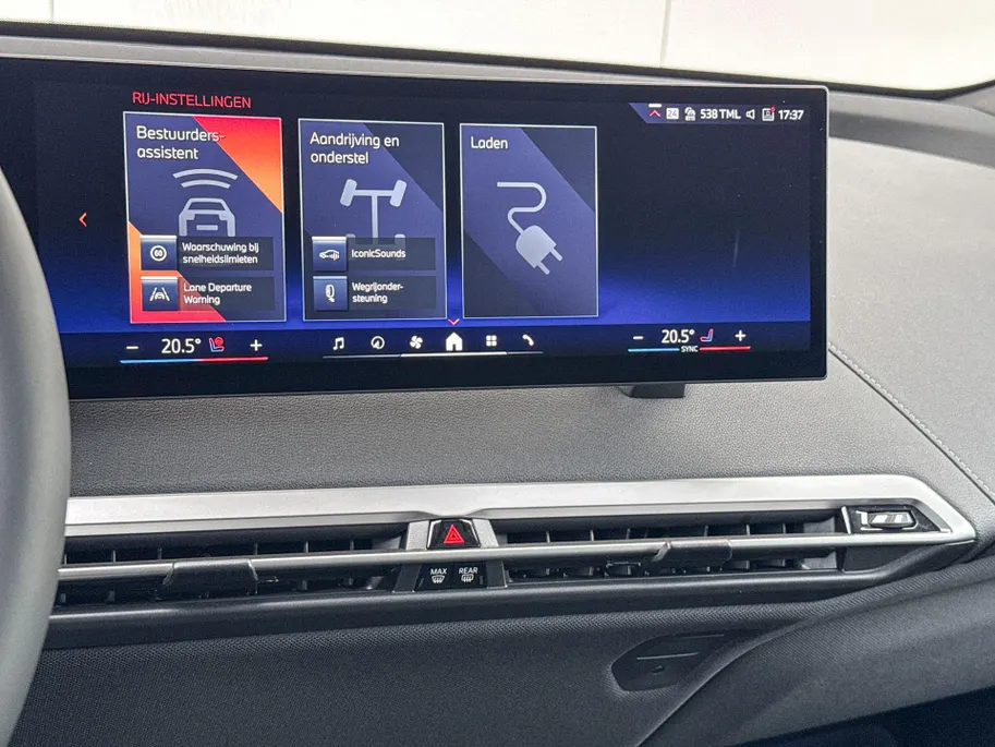 BMW iX xDrive40 High Executive