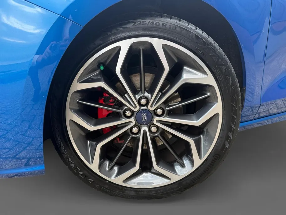 Ford Focus Wagon 1.0 EcoBoost Hybrid ST Line | NL Auto & Dealeronderhouden | Winter Pack | Panoramadak | Driver Assistance Pack | 19''LMV | Technology Pack |