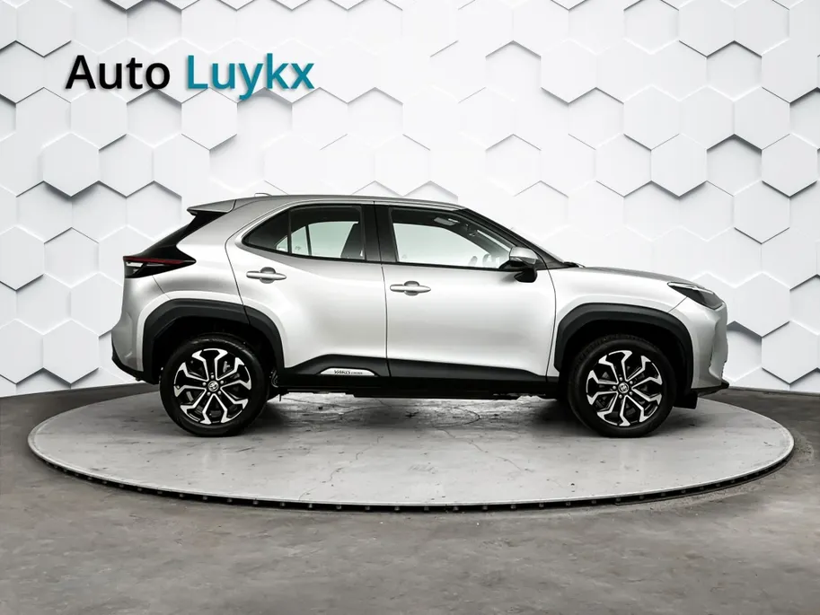 Toyota Yaris Cross 1.5 Hybrid Dynamic | Navigatie | 17'' L.M. Velgen | Adaptieve Cruise Control