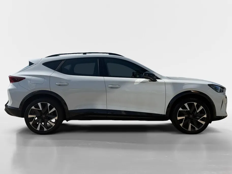 CUPRA Formentor 1.5 TSI e-Hybrid Business Stoel & Stoelverwarming | Camera | Apple Carplay & Android Auto | Automatische Achterklep | Adaptieve Cruise Control | 12 Maanden BOVAG Garantie