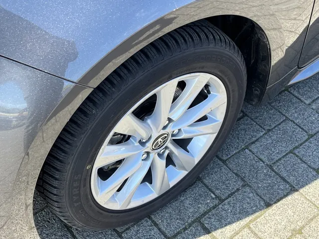 Toyota Corolla Touring Sports Hybrid 140 Active | Stuur en Stoelverwarming | LED