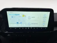 Ford Transit Custom 320 2.5 PHEV L2H1 Sport 233 pk Automaat | Navigatie | inklapbare trekhaak | 2 persoons | 19' LM velgen | Financial Lease - 0,99% rente op max 48 maanden