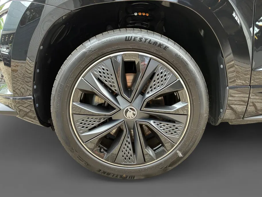 Škoda Karoq 1.5 TSI ACT Sportline Business