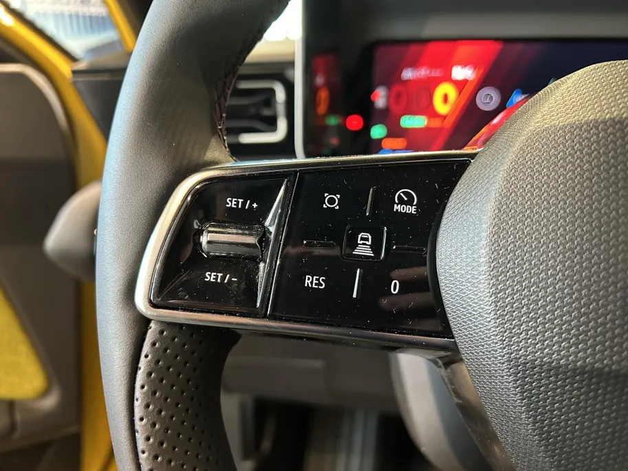 Renault 5 (Z&Z Renault Private Lease actie vanaf €531,-) comfort range iconic cinq 52 kWh | Wij maken graag een Private Lease offerte op maat voor u |