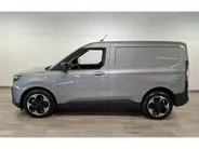 Ford E-Transit Courier Limited 136 PK 44 kWh accu