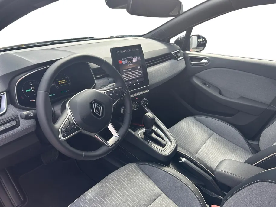 Renault Clio 1.6 E-Tech Full Hybrid 145 techno | Automaat | Apple Carplay & Android Auto | Camera | Navigatie | Parkeersensoren | Cruise Control | 12 Maanden BOVAG Garantie