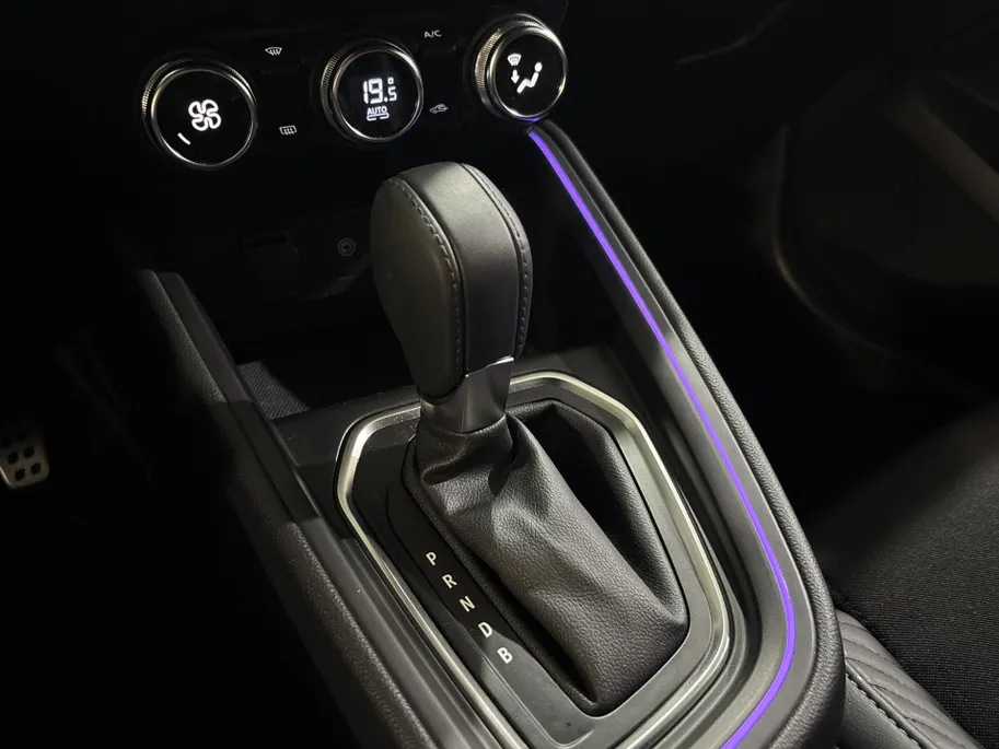 Renault Clio 145PK E-Tech Full Hybrid Esprit Alpine Automaat | DEMO | Bose Audio | Stoelverwarming | 360 Camera | Digital Cockpit | Apple CarPlay/Android Auto | Licht & Regen Sensor | Navi |