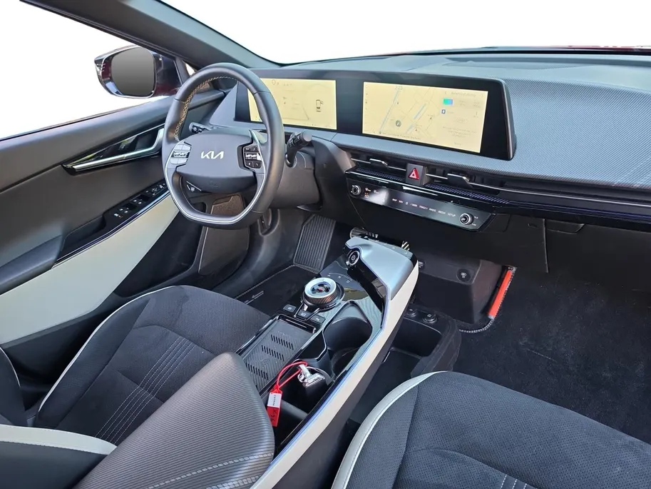 Kia EV6 GT-Line 77.4 kWh | Meridian audio systeem | Elektrische achterklep | Stoelverwarming + ventilatie | Schuif/kantel dak | geheugen functie