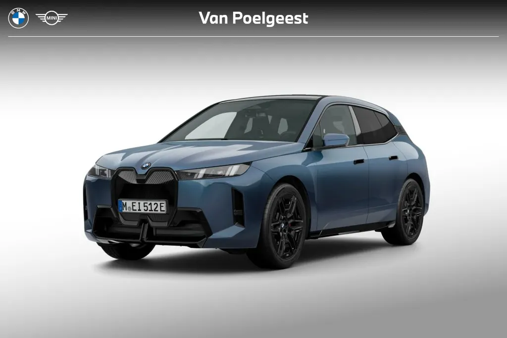 BMW iX xDrive60 112 kWh