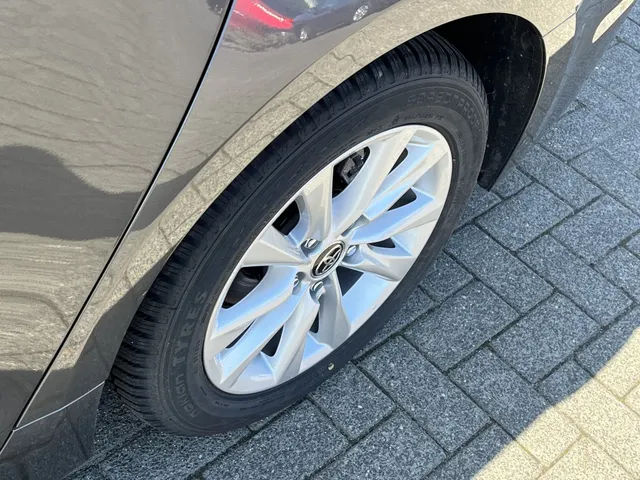 Toyota Corolla Touring Sports Hybrid 140 Active | Stuur en Stoelverwarming | LED