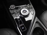 Kia Niro 1.6 GDi Hybrid DynamicPlusLine | Schuif-/kanteldak | Stuur-/stoelverwarming | Cruise adapt. | Camera | HUD | LED | Clima | 16' LM | Navi |