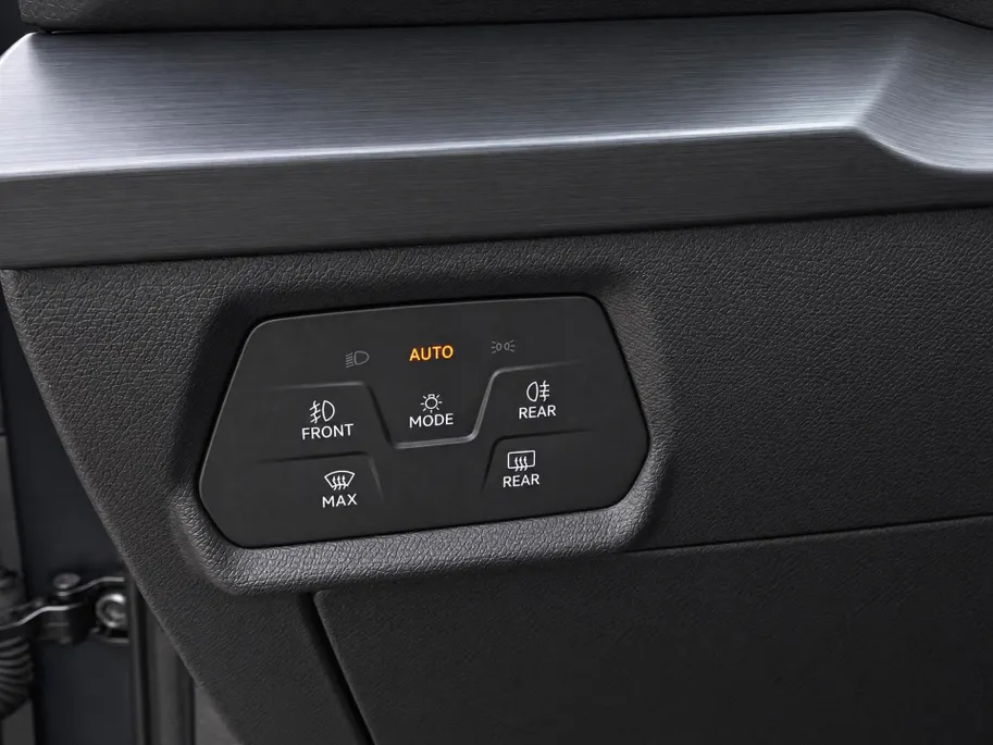 CUPRA Leon 1.4TSIeHybrid 180kW/245PK PHEV VZ · Leder/Stof · Apple/Android Car Play · Stoel- & stuurverwarming