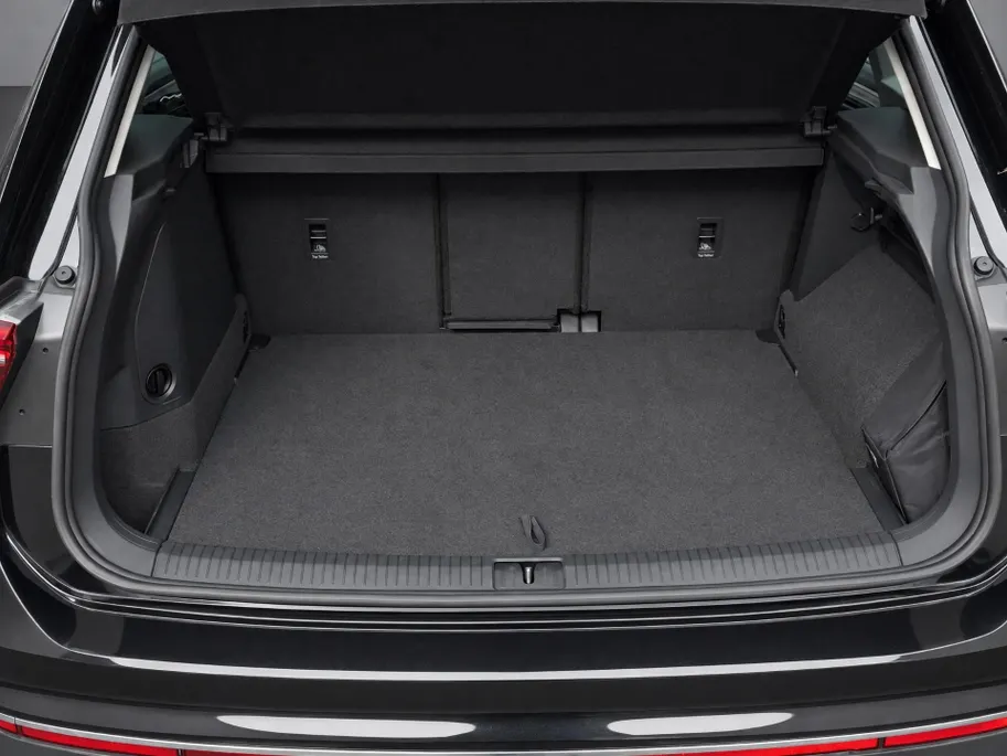 Volkswagen Tiguan 1.4 TSI eHybrid 245pk DSG Elegance · Panoramadak · Camera · Parkeerassistent · Matrix LED · Keyless · Elek. Achterklep ·