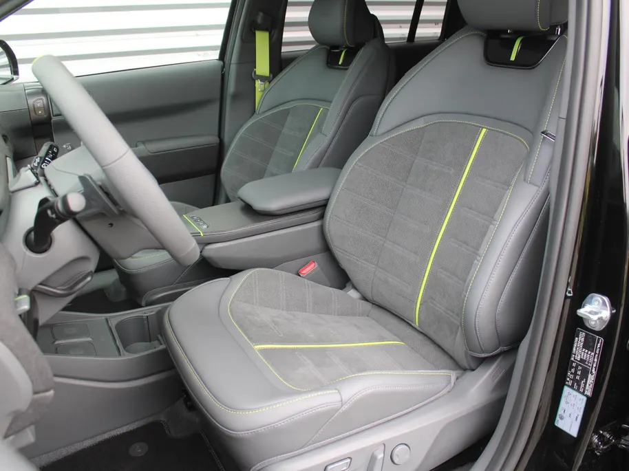 Kia EV3 GT AWD 81.4 kWh | EV Tech Pack | Direct leverbaar | Actieradius tot 501 km (WLTP) | 292 pk | Tot € 3.000 inruilvoordeel bij aanschaf |