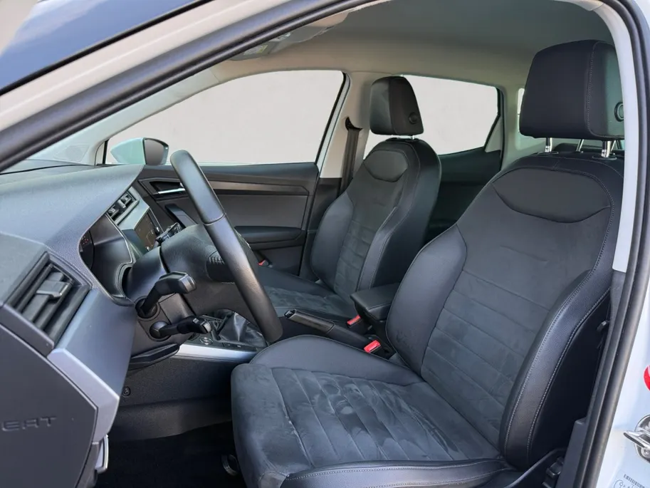 SEAT Arona 1.0 TSI Style Business Intens Plus + trekhaak