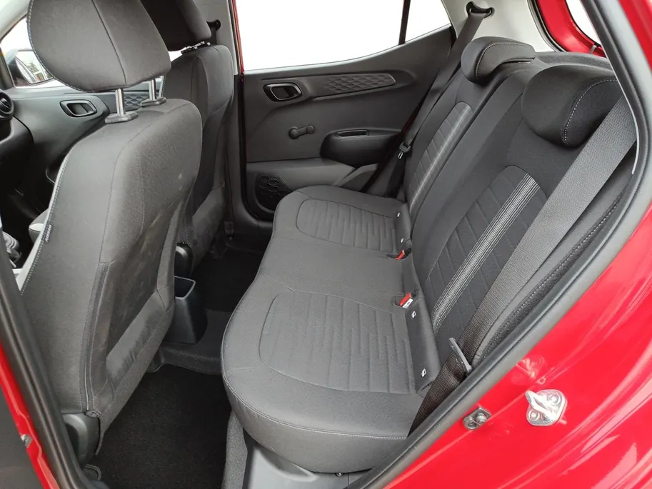 Hyundai i10 1.0 Comfort | Navigatie | Camera | Cruise control | Airco |