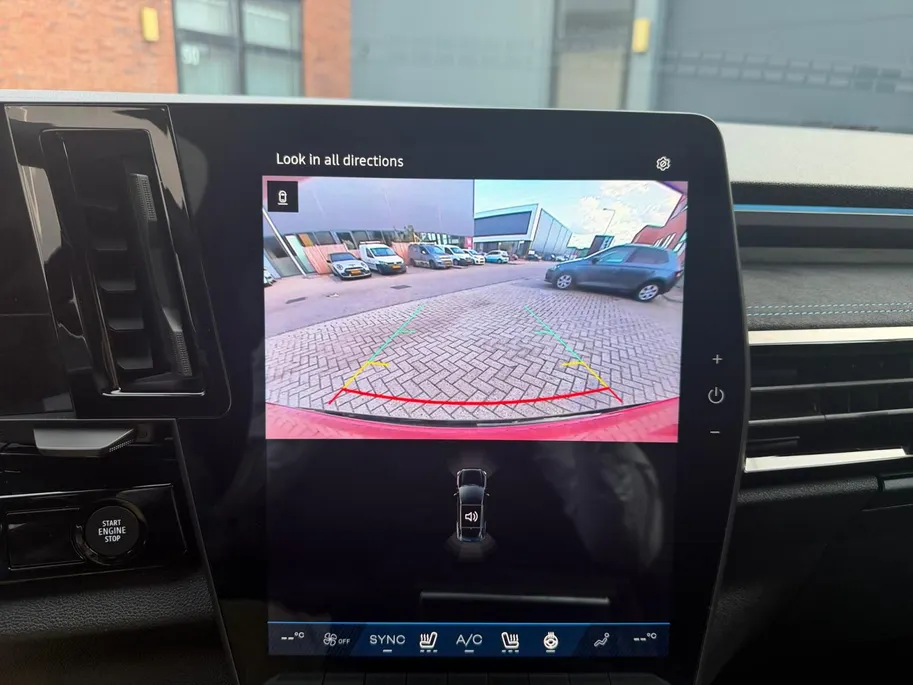 Renault Austral 1.2 E-Tech full hybrid 200 esprit Alpine | Automaat | Automatische Achterklep | Cruise & Climate Control | Stoel & Stuurverwarming | Apple Carplay & Android Auto | Camera | 12 Maanden BOVAG Garantie
