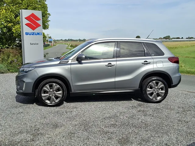 Suzuki Vitara 1.4 Boosterjet Select Smart Hybrid TREKH. | rijklaarprijs !!
