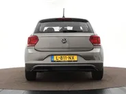 Volkswagen Polo 1.0 TSI 95pk Highline · Apple/Android Car Play · Navigatie · Clima · 16'Velgen · Sportstoelen · Draadloze Telefoonlader ·