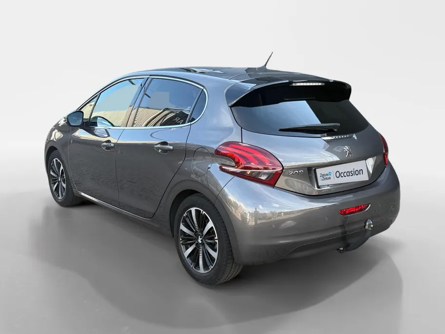 Peugeot 208 1.2 PureTech Tech Edition | 1e Eigenaar | Panoramadak | Achteruitrijcamera | Trekhaak | Climatronic | Incl. Winterset | 12 maanden garantie! |