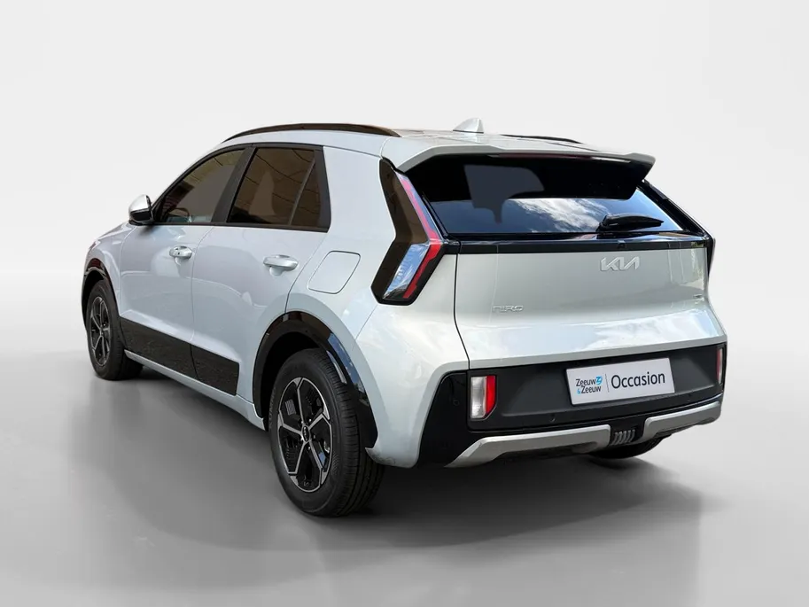 Kia Niro 1.6i Hybrid DynamicPlusLine | FACELIFT | Harman Kardon | Schuif/kanteldak | Metallic lak | Led verlichting | Fabrieksgarantie t/m 1-7-2033 +3x 1 jaar* | NAP