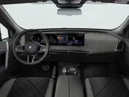 BMW iX xDrive45 101 kWh