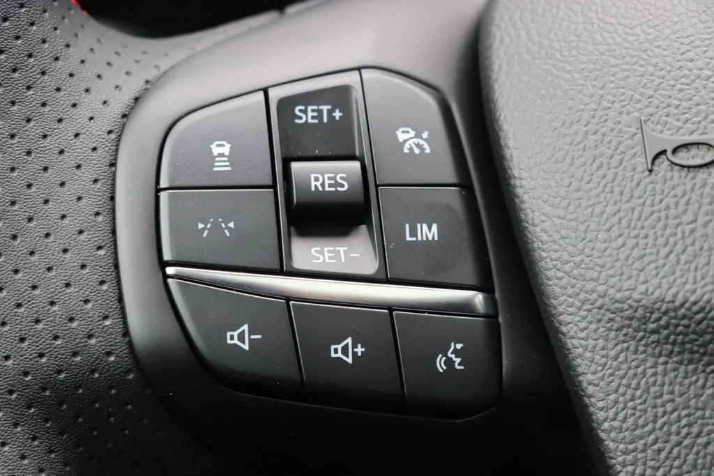 Ford Kuga 2.5 PHEV ST-Line X | Nieuw te bestellen | tot €4.000,- korting | 2100kg trekgewicht | 0,99% rente Ford Options!