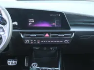Kia Niro 1.6 GDi Hybrid ExecutiveLine | Stuur-/stoelverwarming + ventilatie | Leer | Schuifdak | 18' LM | Camera | Cruise adapt. | HUD | Elek. stoelverstelling |