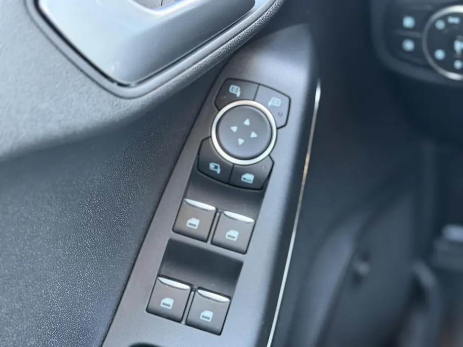 Ford Fiesta 1.0 EcoBoost Active X PANORAMA DAK I WINTER PACK I B&O SOUNDSYSTEM I PARKEERSENSOREN I APPLE CARPLAY / ANDROID AUTO I