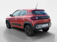 Dacia Spring Extreme 65PK 26.8 kWh Automaat | Snel Laden 40kW | Apple Carplay/Android Auto | Camera | Parkeersensoren Achter | Cruise Control | Navigatie | USB C | Bluetooth |