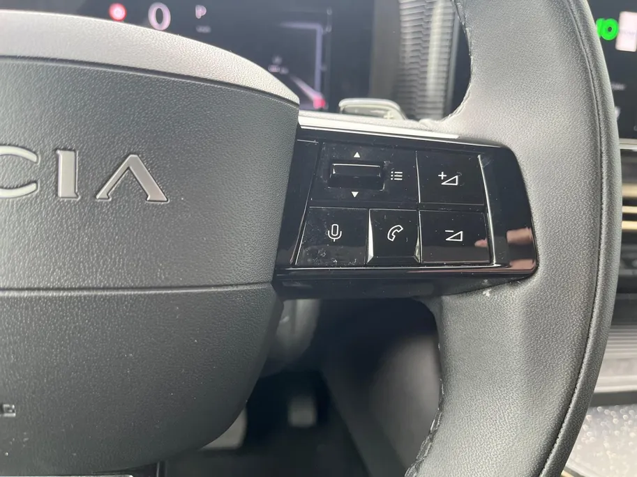 Lancia Ypsilon 1.2 Turbo Hybrid LX | Adaptieve Cruise Control | Apple Carplay & Android Auto | Parkeercamera