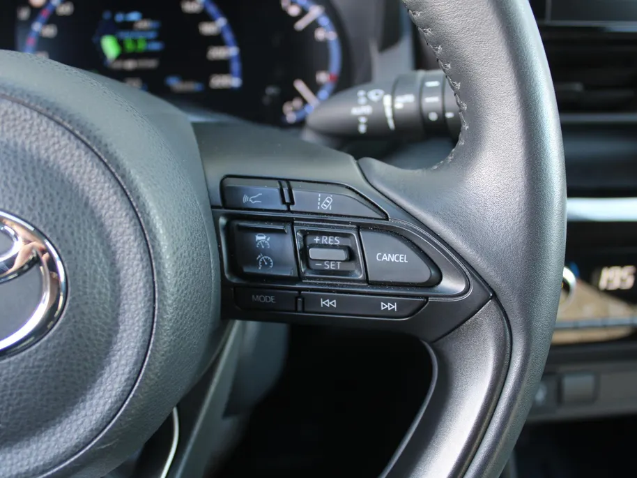 Toyota Yaris Cross 1.5 Hybrid Executive | 18' LM | Airco | Navi | Cruise | Camera | 1e eigenaar |