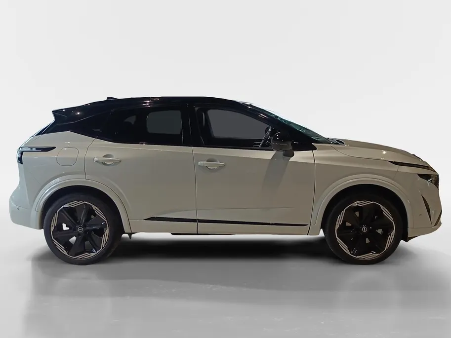 Nissan QASHQAI 1.5 e-Power N-Design | 20inch wielen |360grd camera | parkeersensoren voor en achter | Electrische stoelverstelling met geheugen | Alcantra/lederen bekleding | 205PK | Two-tone lak | Apple carplay & Android auto |