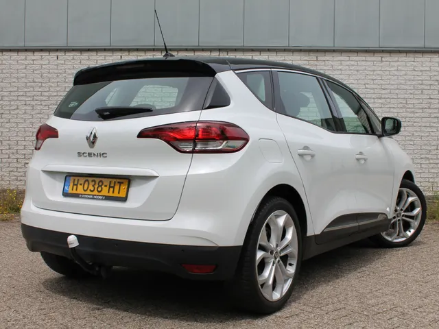 Renault Scénic 1.3 TCe Intens | automaat | navigatie | achteruitrijcamera