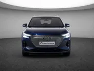 Audi Q4 e-tron 40 82 kWh 150kW/204PK · Leder · Stoelverwarming · Parkeersensoren · Garantie t/m 30-03-2026 of 90000km.