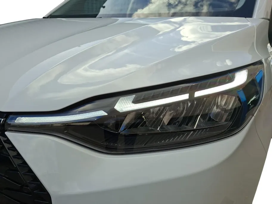 Ford E-Transit Custom 340 L1H1 Trend AWD 71 kWh | Direct leverbaar | 0,99% rente | 3-zits | Trekhaak
